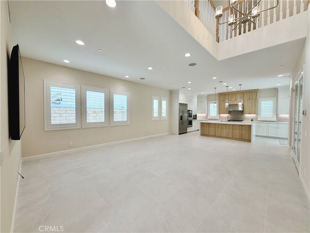 98 pinnacle dr, Lake Forest, CA 92630