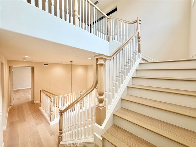 98 pinnacle dr, Lake Forest, CA 92630