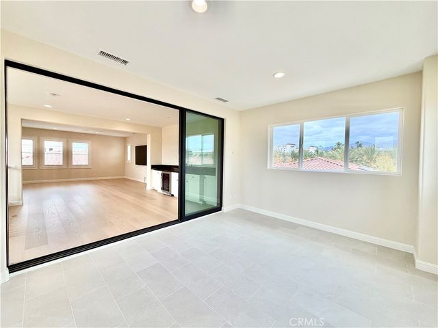 98 pinnacle dr, Lake Forest, CA 92630