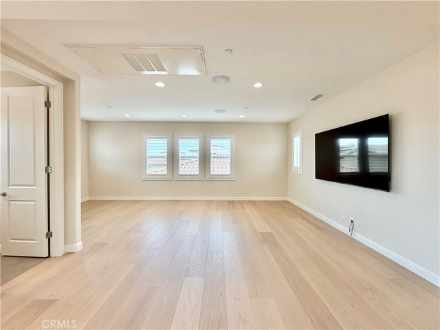 98 pinnacle dr, Lake Forest, CA 92630