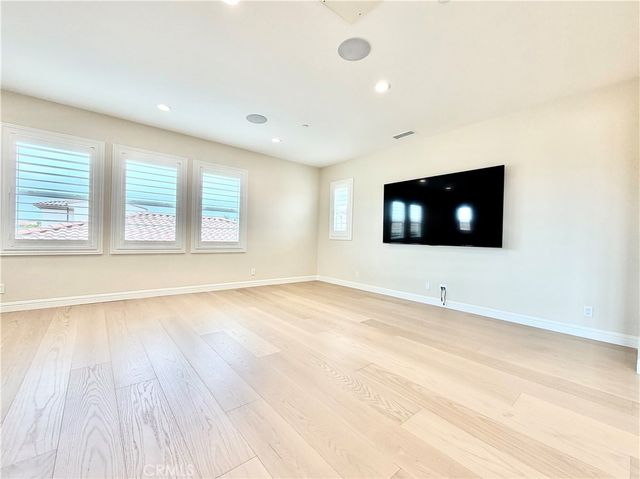 98 pinnacle dr, Lake Forest, CA 92630
