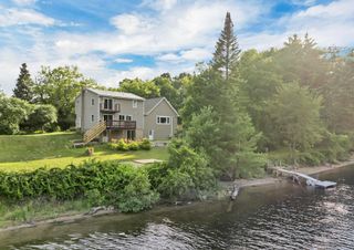 13 Ferry Road, Bow, NH 03304