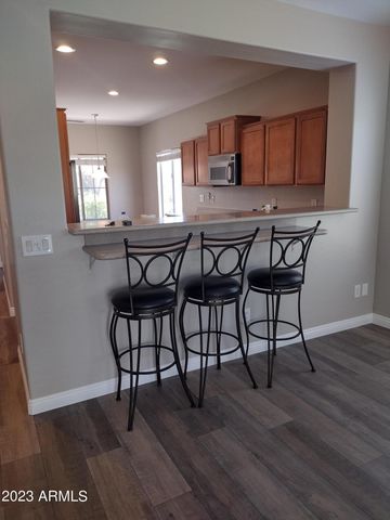 466 E Yellow Wood Avenue, San Tan Valley, AZ 85140