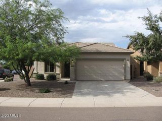 466 E Yellow Wood Avenue, San Tan Valley, AZ 85140