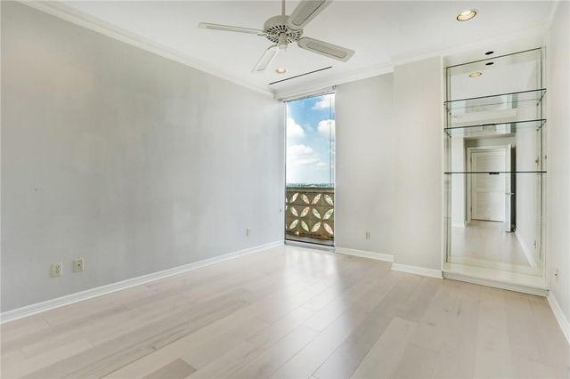 1801 Lavaca ST 15F, Austin, TX 78701