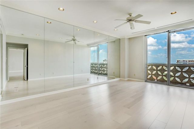 1801 Lavaca ST 15F, Austin, TX 78701