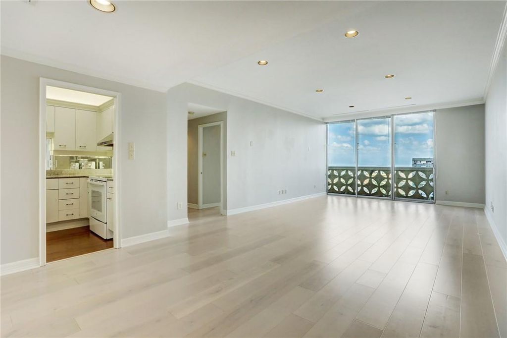 1801 Lavaca ST 15F, Austin, TX 78701