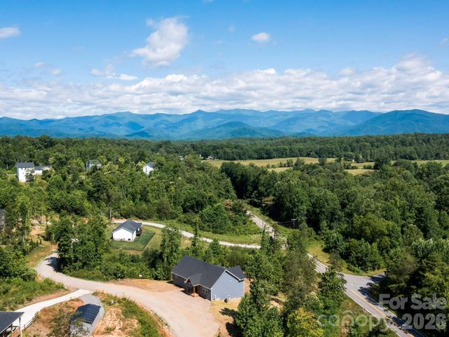 105 S Vineyard Village Drive, Old Fort, NC 28762