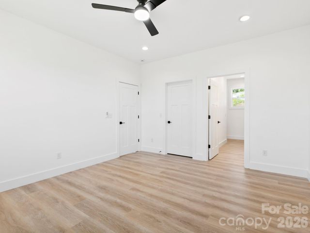 105 S Vineyard Village Drive, Old Fort, NC 28762