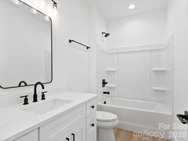 105 S Vineyard Village Drive, Old Fort, NC 28762