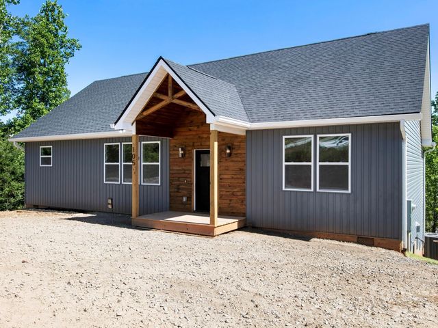 105 S Vineyard Village Drive, Old Fort, NC 28762