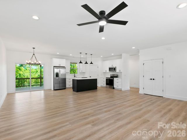 105 S Vineyard Village Drive, Old Fort, NC 28762