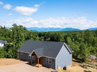 105 S Vineyard Village Drive, Old Fort, NC 28762
