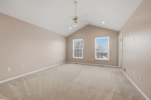 6884 Haymarket Street, Shelby Twp, MI 48317