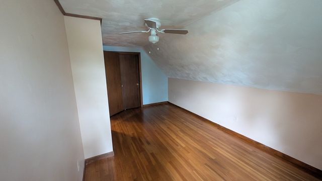 7 Charlotte Dr, Bristol, RI 02809
