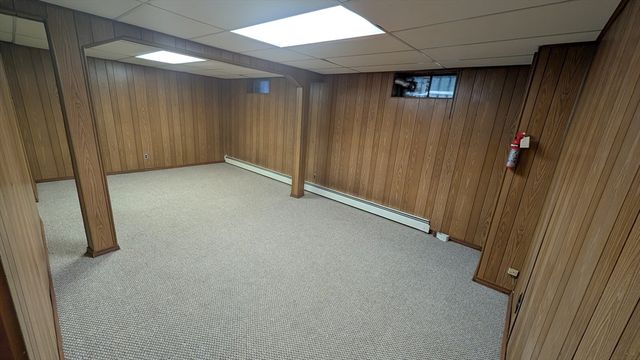 7 Charlotte Dr, Bristol, RI 02809