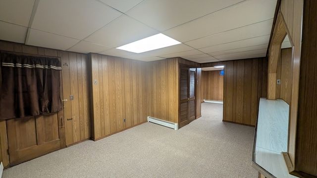 7 Charlotte Dr, Bristol, RI 02809