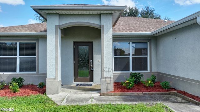 3020 62nd ST W, Lehigh Acres, FL 33971