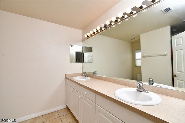 3020 62nd ST W, Lehigh Acres, FL 33971