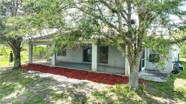 3020 62nd ST W, Lehigh Acres, FL 33971