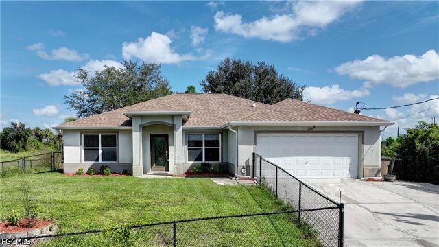 3020 62nd ST W, Lehigh Acres, FL 33971