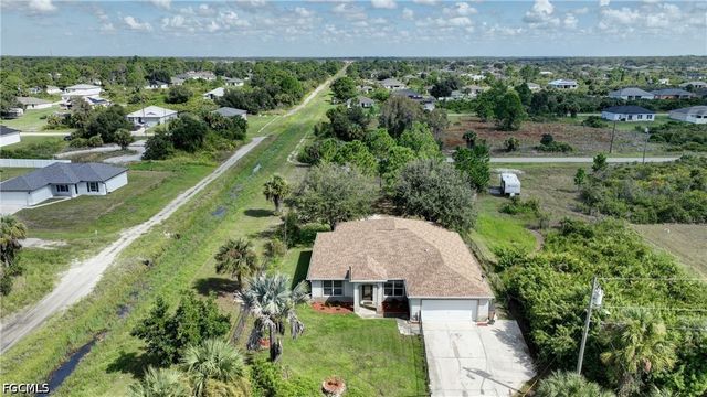 3020 62nd ST W, Lehigh Acres, FL 33971