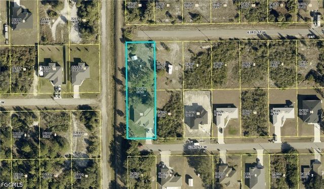 3020 62nd ST W, Lehigh Acres, FL 33971