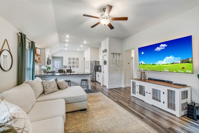 25734 Bottlebrush Sedge Street, Katy, TX 77493