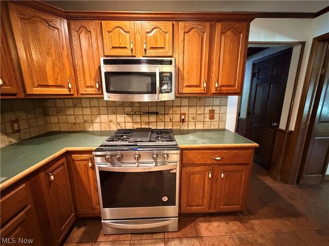 4102 Leewood Road, Stow, OH 44224