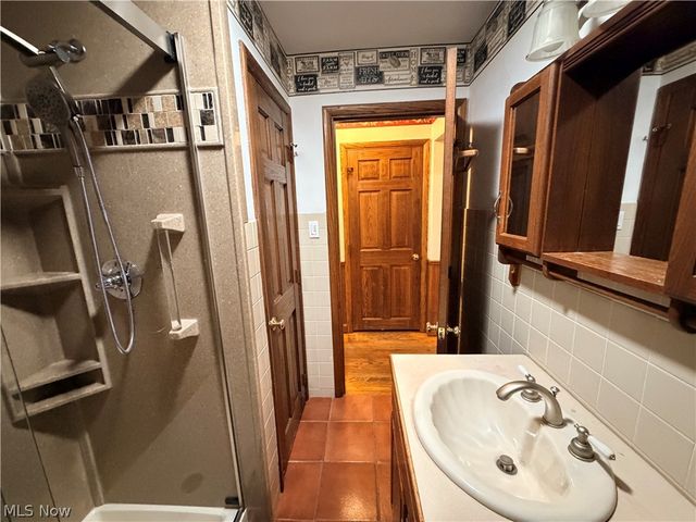 4102 Leewood Road, Stow, OH 44224