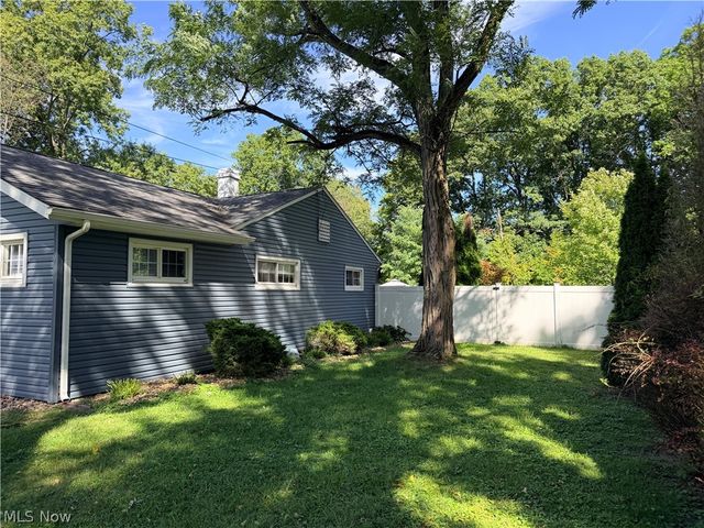 4102 Leewood Road, Stow, OH 44224