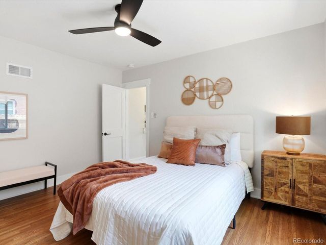 1200 Jasmine St, Denver, CO 80220