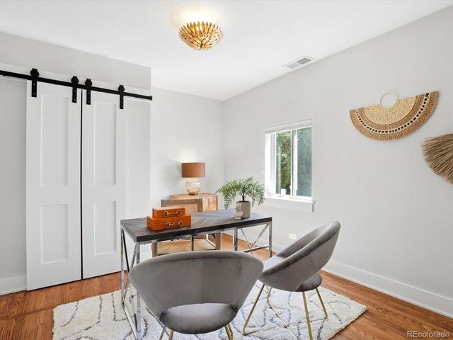 1200 Jasmine St, Denver, CO 80220