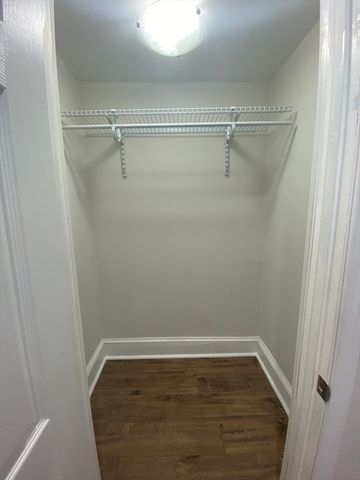 3 Orchard St 3, Newton, MA 02458