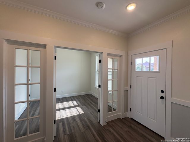 112 Oakmont Lane, La Vernia, TX 78121