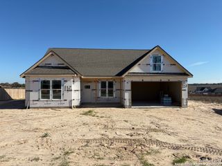 112 Oakmont Lane, La Vernia, TX 78121