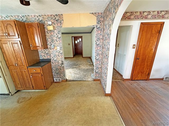 127 65th Street, Niagara Falls, NY 14304