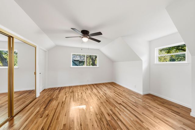 3905 Shady Valley Drive, Arlington, TX 76013