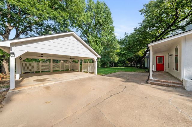 3905 Shady Valley Drive, Arlington, TX 76013