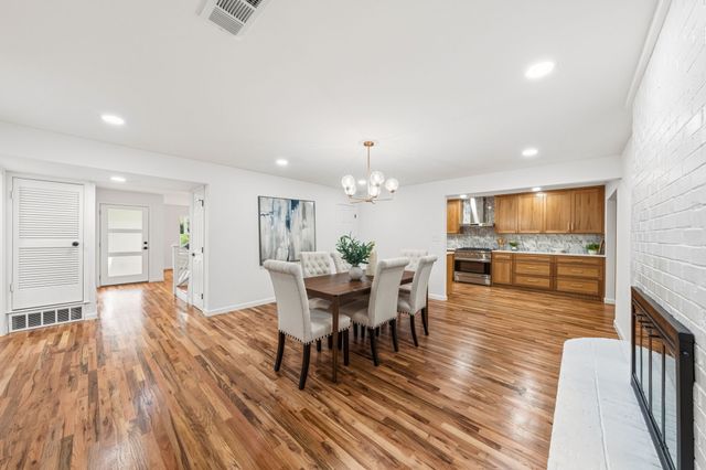 3905 Shady Valley Drive, Arlington, TX 76013