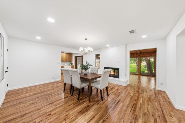 3905 Shady Valley Drive, Arlington, TX 76013