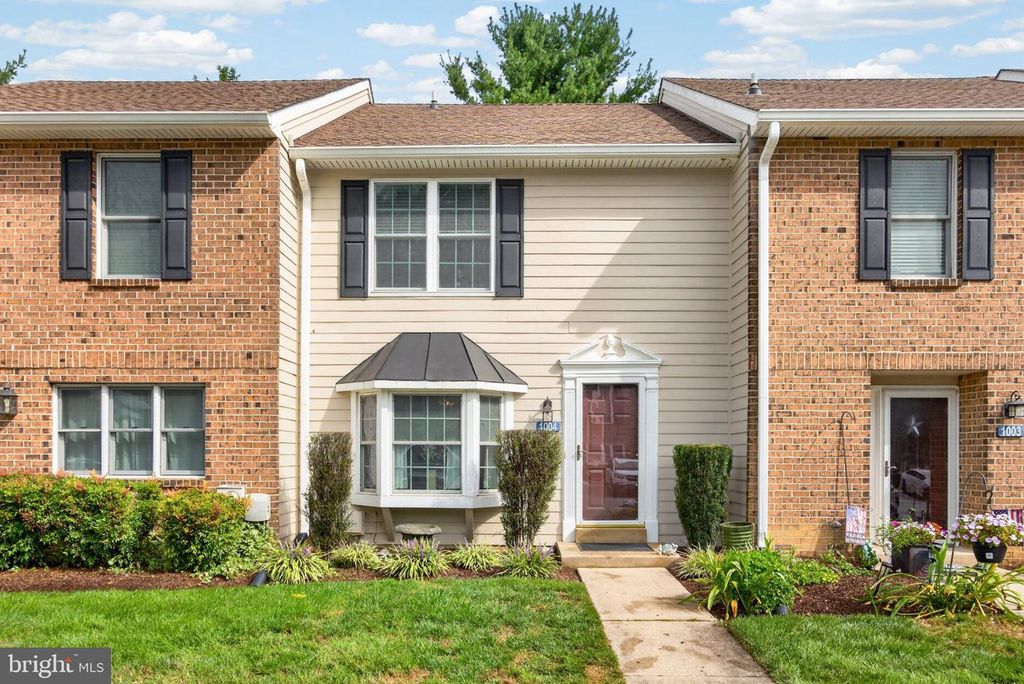 1004 N GLEN DR #1004, GLEN MILLS, PA 19342 — exterior
