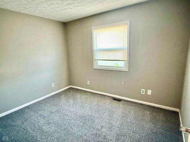 1713 Sycamore Drive, Plainfield, IN 46168