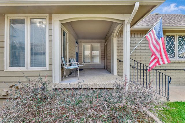 3105 W Keywest Ct, Wichita, KS 67204