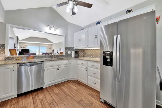 3105 W Keywest Ct, Wichita, KS 67204