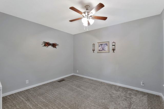 3105 W Keywest Ct, Wichita, KS 67204