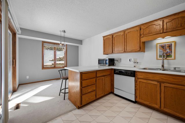 6724 Timber Crest Drive, Maple Grove, MN 55311