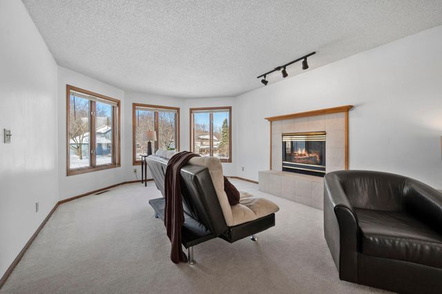 6724 Timber Crest Drive, Maple Grove, MN 55311