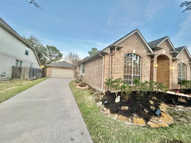 16807 Laguna Springs Drive, Houston, TX 77095