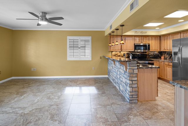 12934 W Blue Sky Drive, Sun City West, AZ 85375